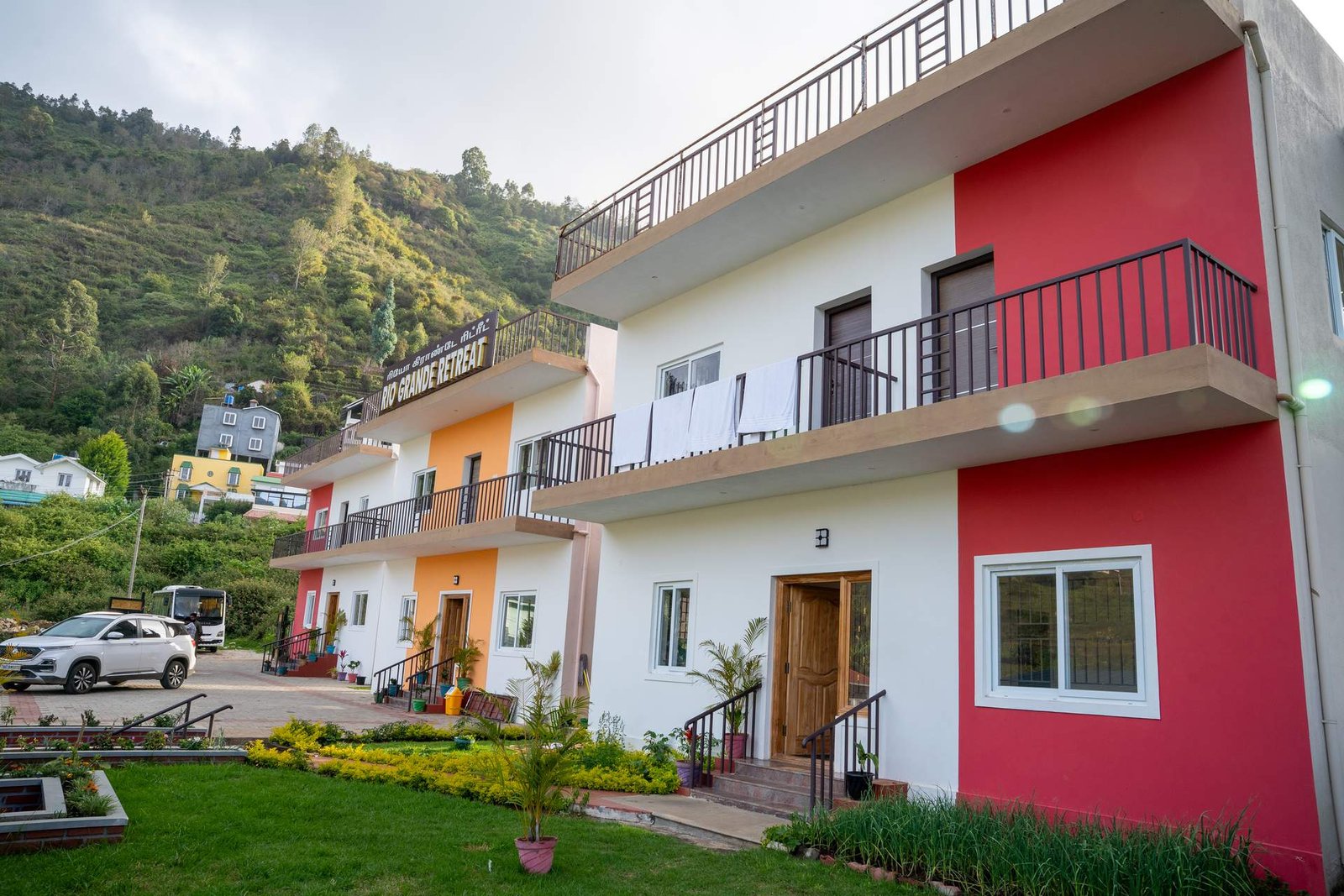 Rio Grande Retreat Kodaikanal with hill views and garden