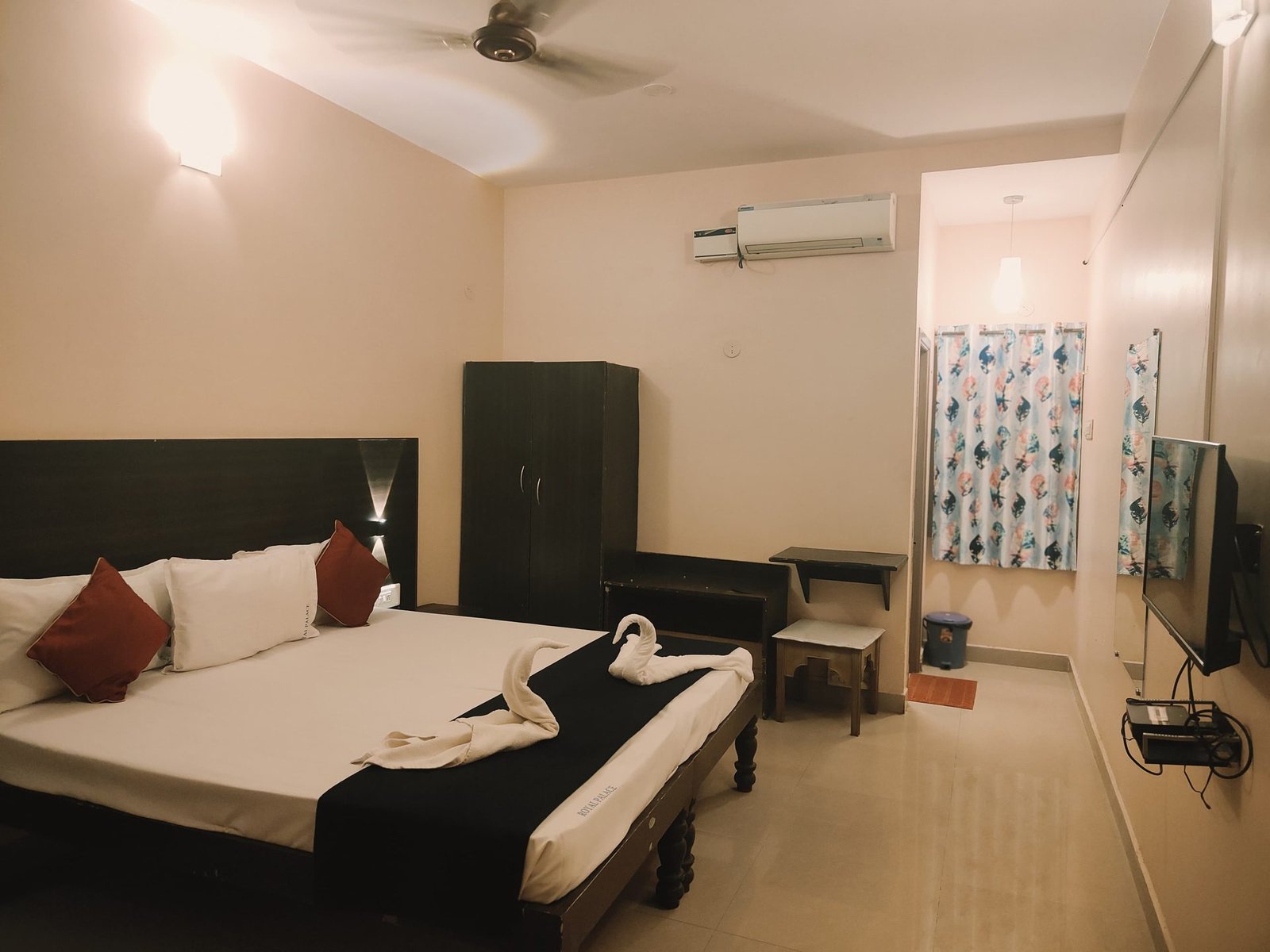 Bedroom at Rio Grande Kings Park Yelagiri